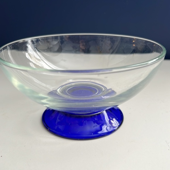 Vintage Clear Glass with Blue Base - Picture 4 of 4